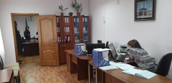 Директора школ Мангистау пересаживаются из просторных кабинетов в помещения потеснее