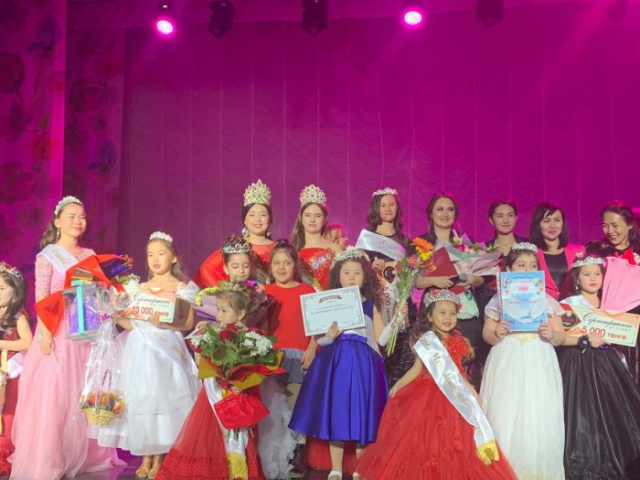 Лаура Арип и Адильбеков Нурдаулет победили в конкурсе «Маленькие мисс и мистер Мангистау-2019»