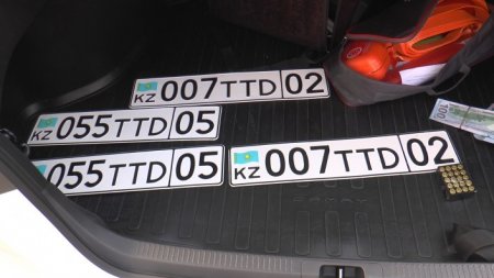 Водителя с долларами и оружием в багажнике задержали в Алматы
