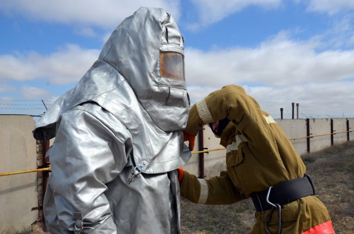 Мангистауские пожарные провели учения на нефтебазе «Шугыла»