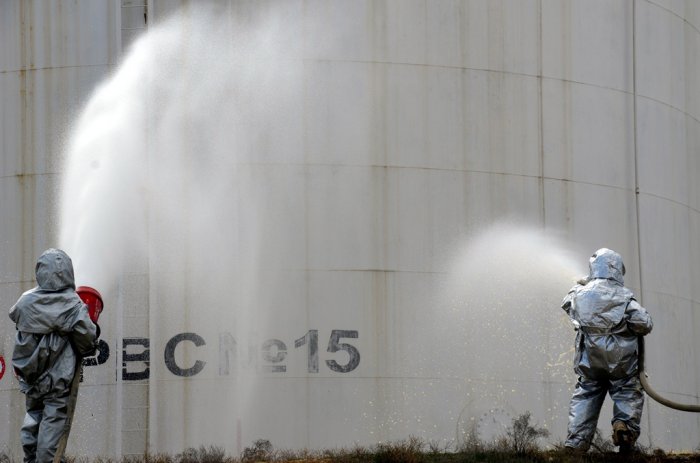 Мангистауские пожарные провели учения на нефтебазе «Шугыла»