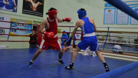 Любительский турнир по боксу стартовал в Актау