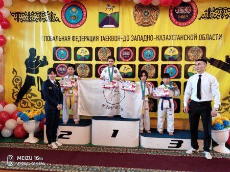 Тхэквондисты из Мангистау завоевали 32 медали на турнире «Кубок Запада»