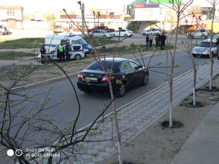 Фото ДТП с участием полицейской машины в Актау появились в Сети