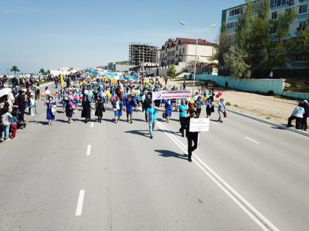 Шествие в честь Дня единства народа Казахстана прошло в Актау