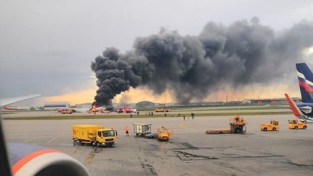 41 человек погиб в авиакатастрофе в "Шереметьево"