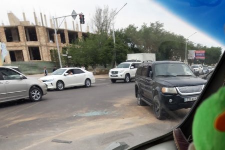 Два человека пострадали в результате аварии в Актау