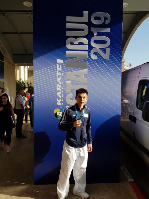 Еркинбек Байтореев из Актау завоевал серебряную медаль на международном турнире в Стамбуле