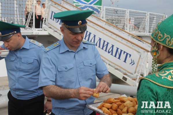Гроза браконьеров: пограничный сторожевой корабль «Бриллиант» из Махачкалы прибыл в Актау