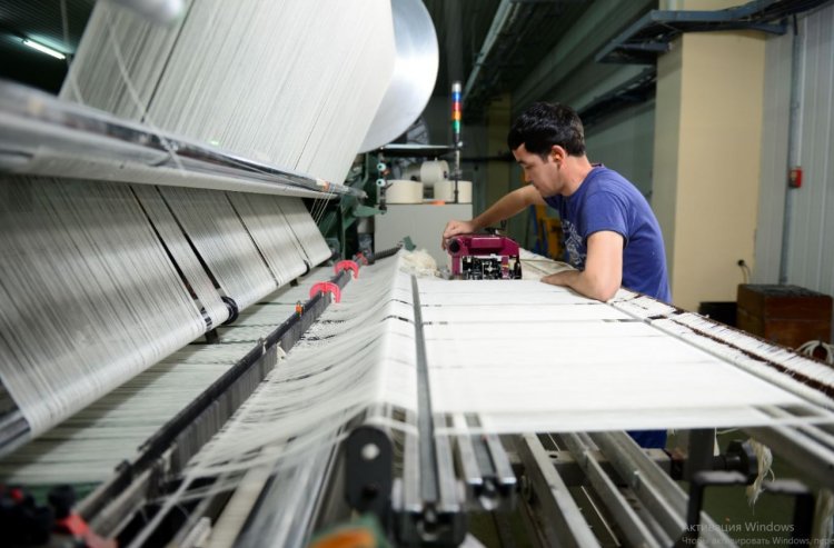 Казахстанские фабрики призывают выпускников поступать на конструкторов и технологов