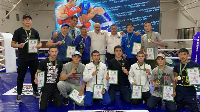 Боксер из Мангистау Бекзад Нурдаулетов стал лучшим на международной матчевой встрече в Чечне