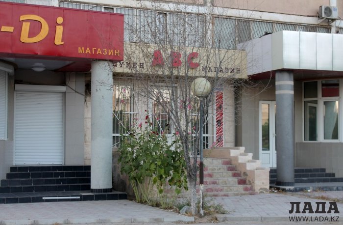 Полив по факту: Исполнение графика в Актау 20 июня