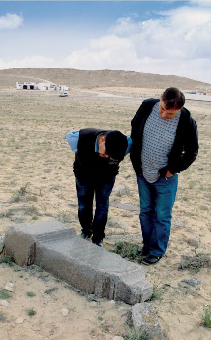 В Мангистау планируют восстановить два еврейских захоронения