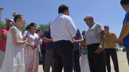 Жители Тупкараганского района возмущены изъятием у них земель