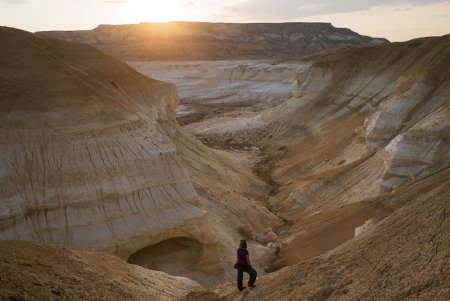 Упавшая земля: Москвичи увидели неожиданную сторону Мангистау