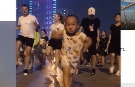 "Это покруче всяких там Gangnam Style!" Видео о танце малыша поразило сеть