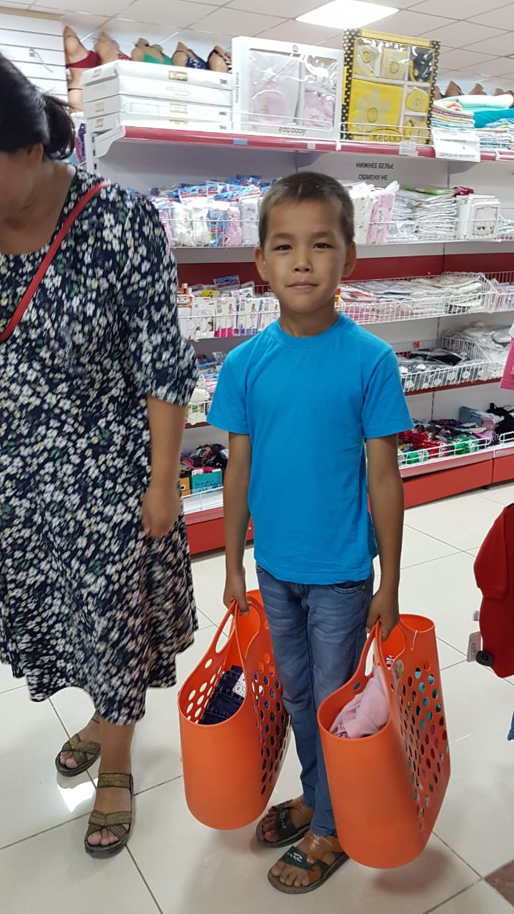 Летние каникулы и «Дорога в школу» вместе с ТОО «ТенизСервис»