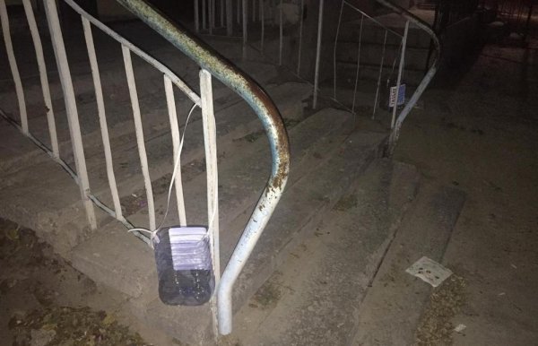 Житель Актау запустил челлендж #чистыйдвор