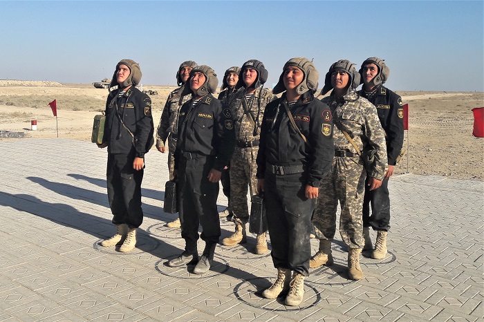 В Мангистау прошли стрельбы танкистов