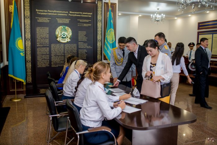 В Мангистау более 200 полицейских  Казахстана борются за победу в конкурсе «Парасатты полицей»