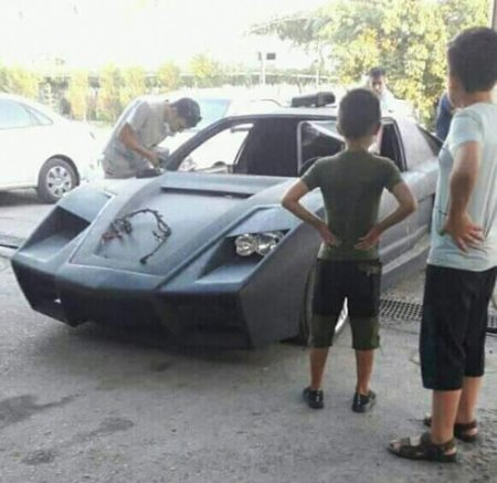 В Узбекистане парень сделал Ferrari из Lacetti