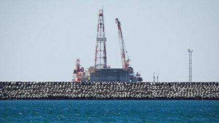 Концерн Shell отказался от разработки нефтяного месторождения в Каспийском море