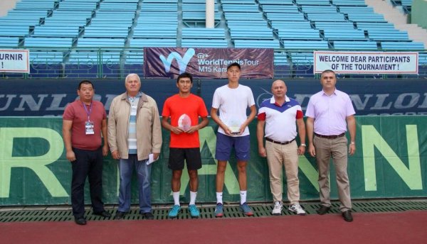 Теннисист из Актау стал вторым на международном турнире в Узбекистане