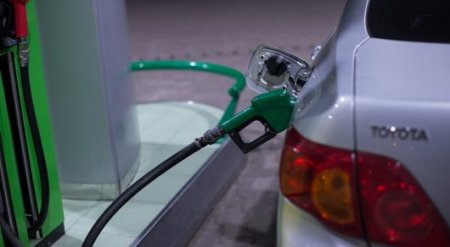 Акциз на бензин предлагают увеличить в Казахстане
