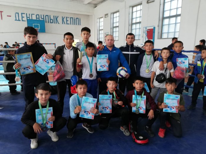 Боксёры из Мангистау завоевали семь медалей на республиканском турнире