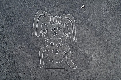 В перуанской пустыне снова нашли загадочные гигантские рисунки