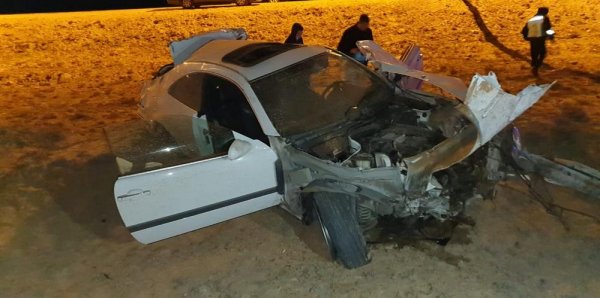 Машина перевернулась: Пять человек пострадали в аварии по дороге в аэропорт Актау