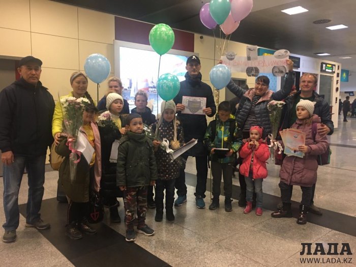 Пловцы из Мангистау привезли семь медалей с республиканского турнира