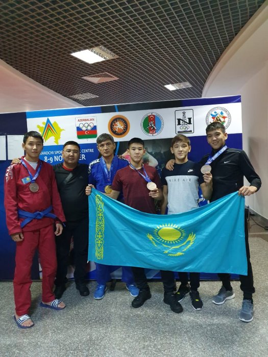 Школьник из Актау выиграл бронзовую медаль на чемпионате мира по грэпплингу
