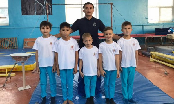 Гимнасты из Актау заняли весь пьедестал почета на чемпионате страны