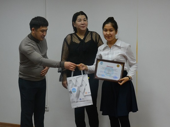 В АО «МРЭК» наградили победителей областного конкурса стихов «Электробезопасность в быту и на улице!»