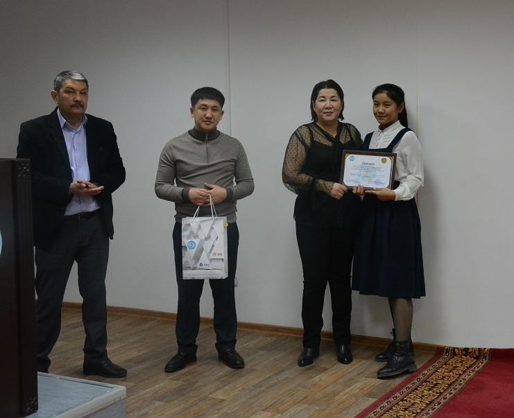 В АО «МРЭК» наградили победителей областного конкурса стихов «Электробезопасность в быту и на улице!»