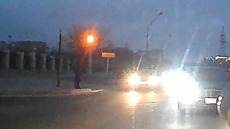 Спешит на задание? ВИДЕО