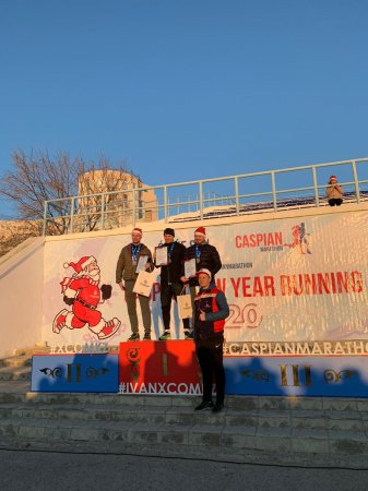 Забег «Дедов Морозов» прошёл в Актау