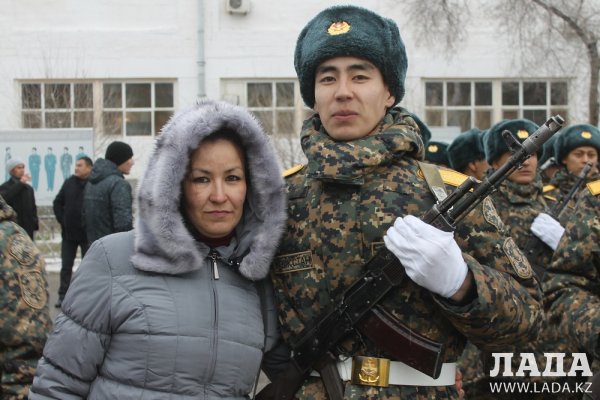 Гвардейцы приняли присягу в Актау