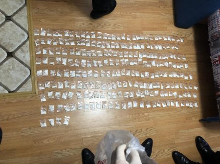 Департамент полиции: Жители южной столицы поставляли синтетические наркотики в Актау