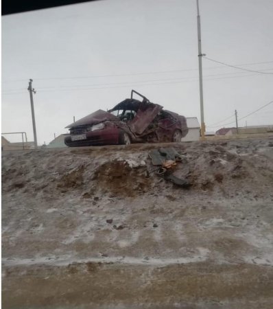 Грузовик столкнулся с легковым автомобилем в Мангистау