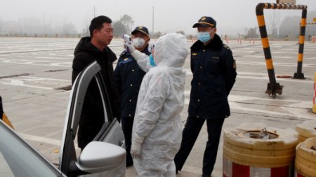 Почему Казахстан не закрывает границу с Китаем, объяснили в МИД 