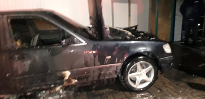 В 25 микрорайоне Актау сгорел автомобиль