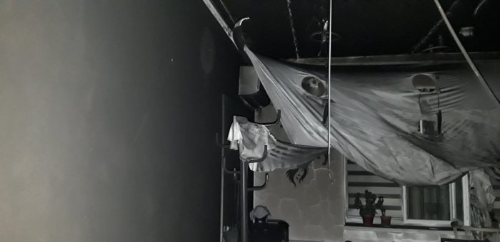 Из-за пожара в парикмахерской в Актау эвакуировали 30 человек