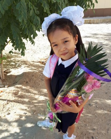 Мама девочки из видео с милосердным поступком рассказала о своем ребенке