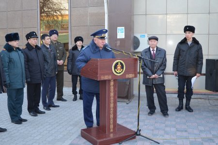 В Актау прибыла копия боевого знамени 74-ой отдельной стрелковой бригады
