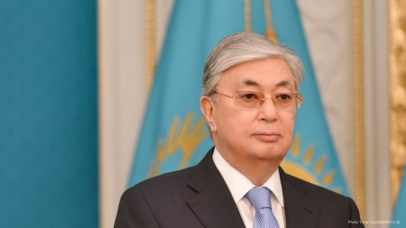 Токаев ввел чрезвычайное положение в Казахстане