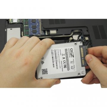 Как производится замена SSD на ноутбуке