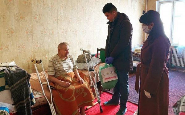 Медиков Актау поблагодарили и поздравили с Наурызом