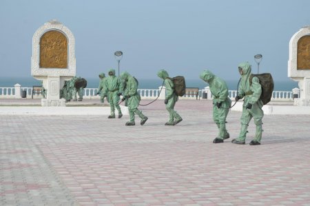 В Актау проводят массовую дезинфекцию